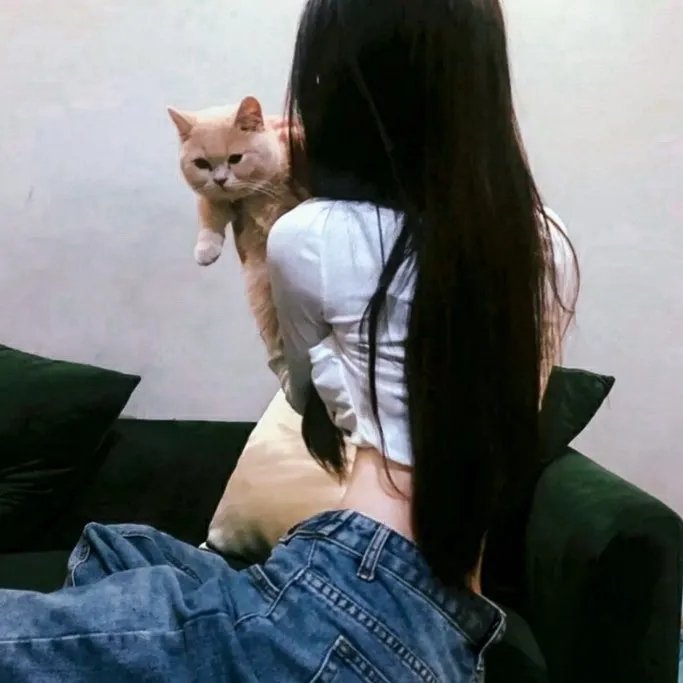 黎明时分的年轻人们